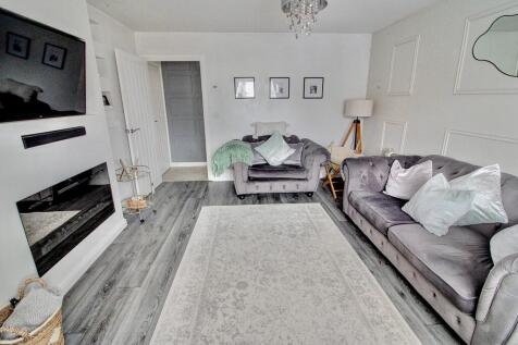 2. Lounge