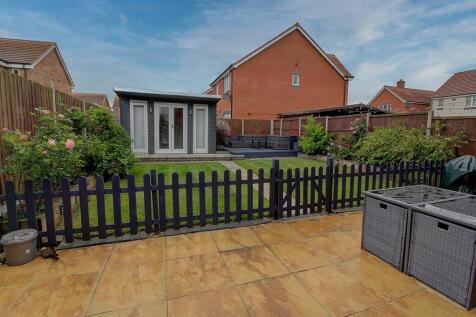 4. Rear Garden