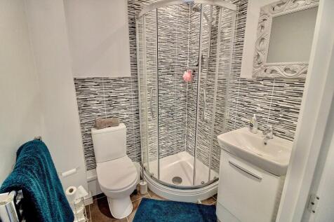 12. Shower Room