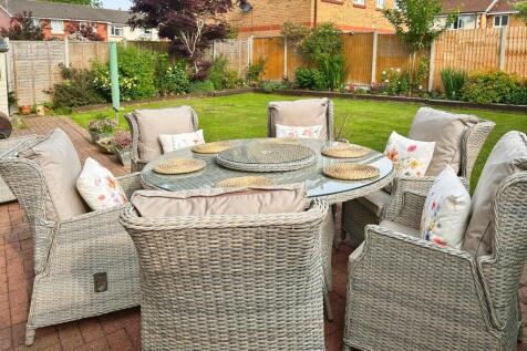 Outdoor Seating Area