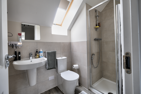 En suite Shower Room