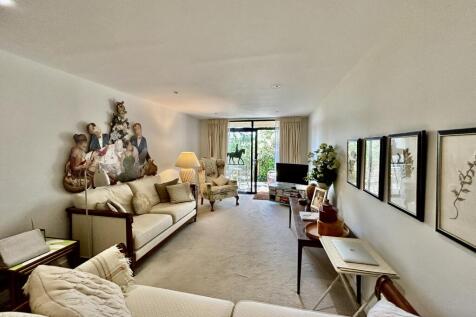 Open Plan Living Area.JPG