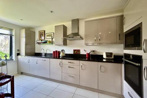 Contemporay Kitchen Area.JPG