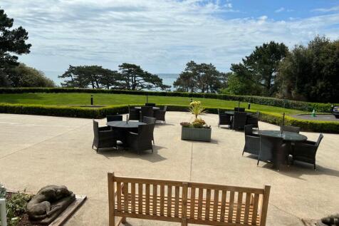 Manor House Patio