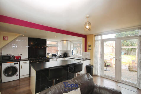 01ce1ea2-Kitchen 20Diner.JPG