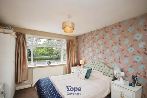 7927254b-Bed 202.JPG