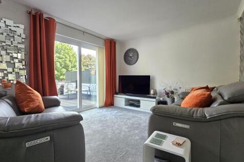 Lounge / dining room