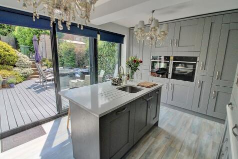 3. Breakfast Kitchen