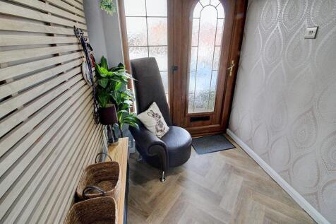 5. Entrance Hall