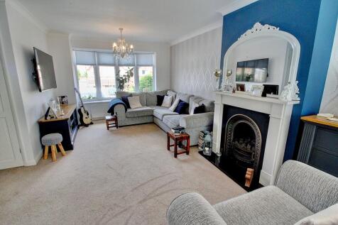 9. Lounge