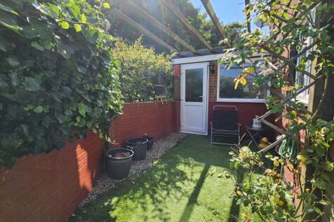 Side garden