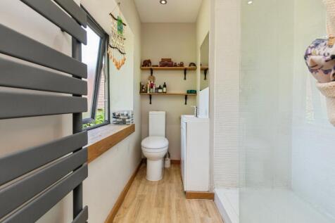 Bedroom One Ensuite