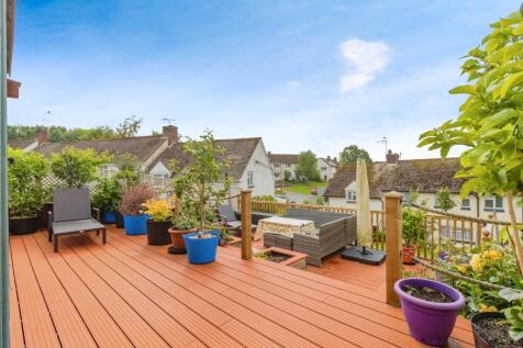 DECKING 