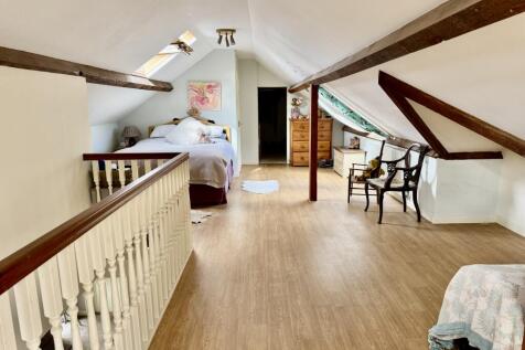 Master suite 1