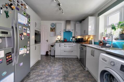 Kitchen Full length
