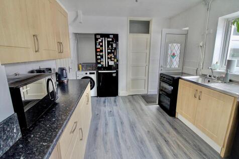 11. Kitchen