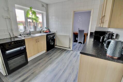 12. Kitchen
