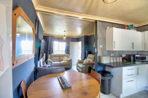 IMG_4910_1_2Interior4