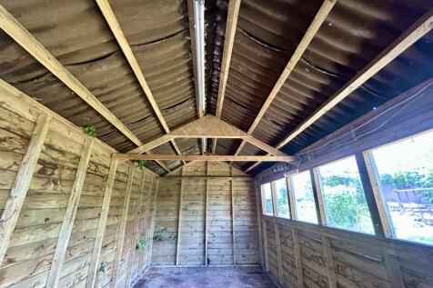 Shed, Workshop with Power