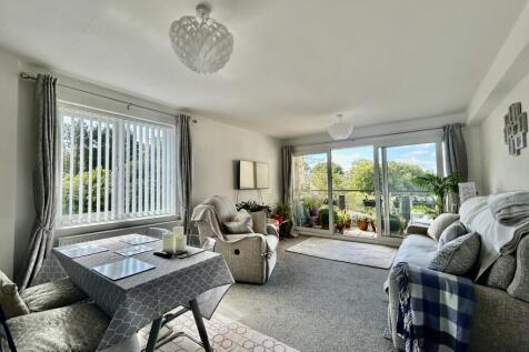 Lounge and Dining to Balcony 