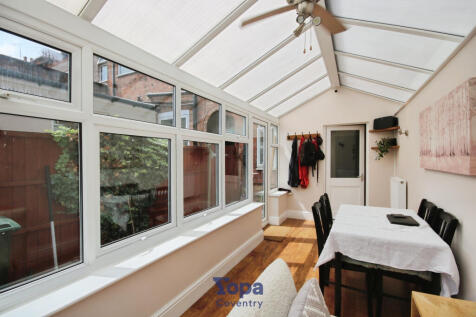 4c9750c4-Conservatory 203.JPG