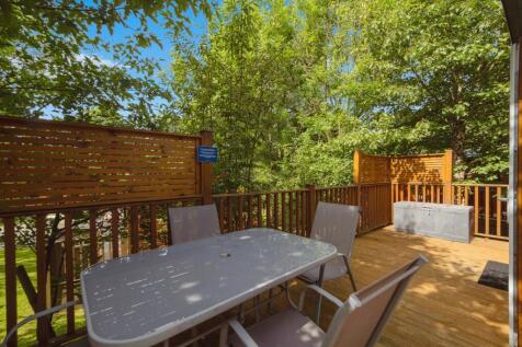 Alfresco dining