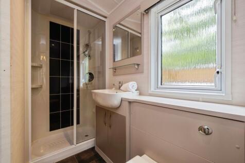 Family Shower room 