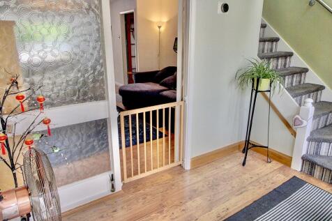 5. Entrance Hall
