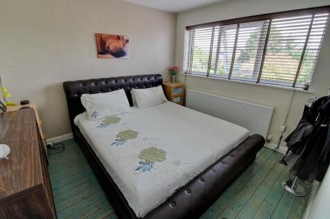 17. Bedroom