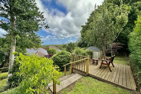 Top Tier Rear Garden