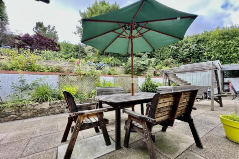 Rear Patio Area