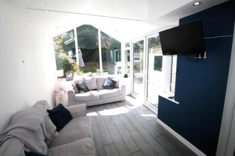 Dining/Family Room