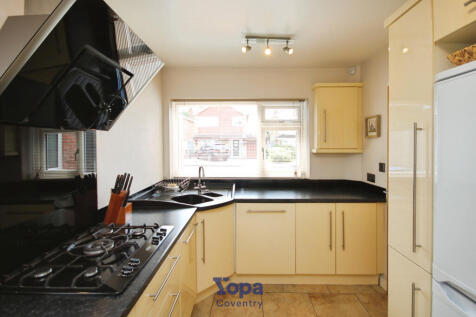 320c88e7-Kitchen 203.JPG