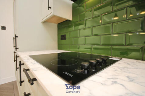E5b0b90d-Kitchen 205.JPG