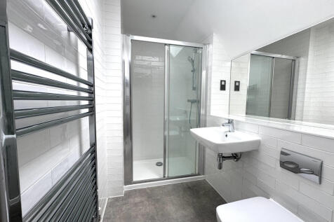Bedroom 1 Ensuite