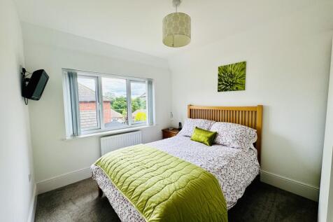 Bed 2a.j