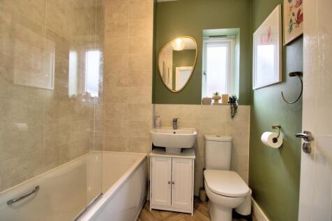 IMG_0116_7_8_Interior 4