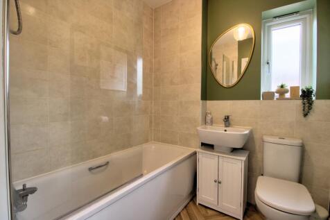IMG_0113_4_5_Interior 4