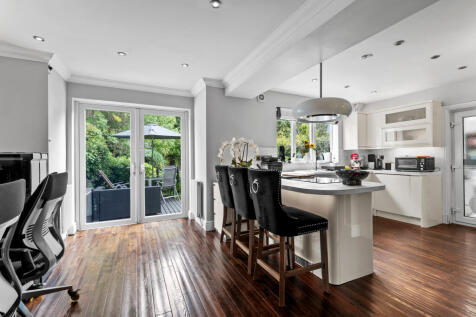 kitchen dining