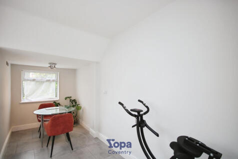 416028c2-Dining 20Area.JPG