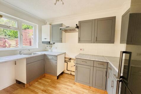 Kitchen 3.