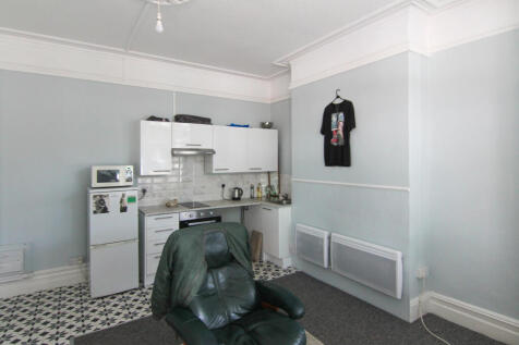 Flat 1