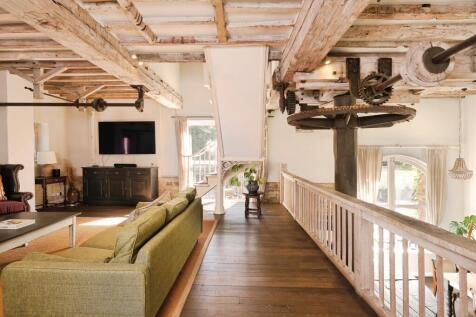 Property Image 10