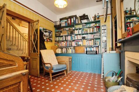Property Image 6