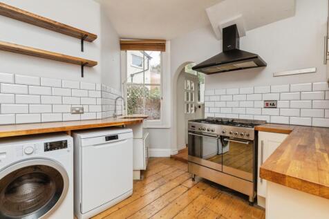 Kitchen 2