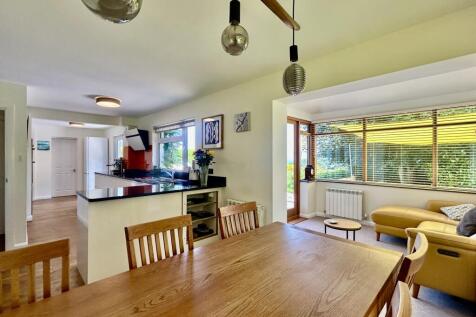 Kitchen Dining Room..
