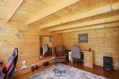 B8c32e9b-Garden 20Room.JPG