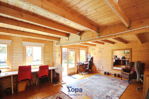 65d2665d-Garden 20Room 203.JPG