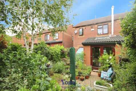B2436f1b-Garden 203.JPG