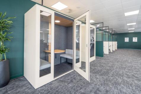 11 Westferry Circus  3rd Floor 4.jpg